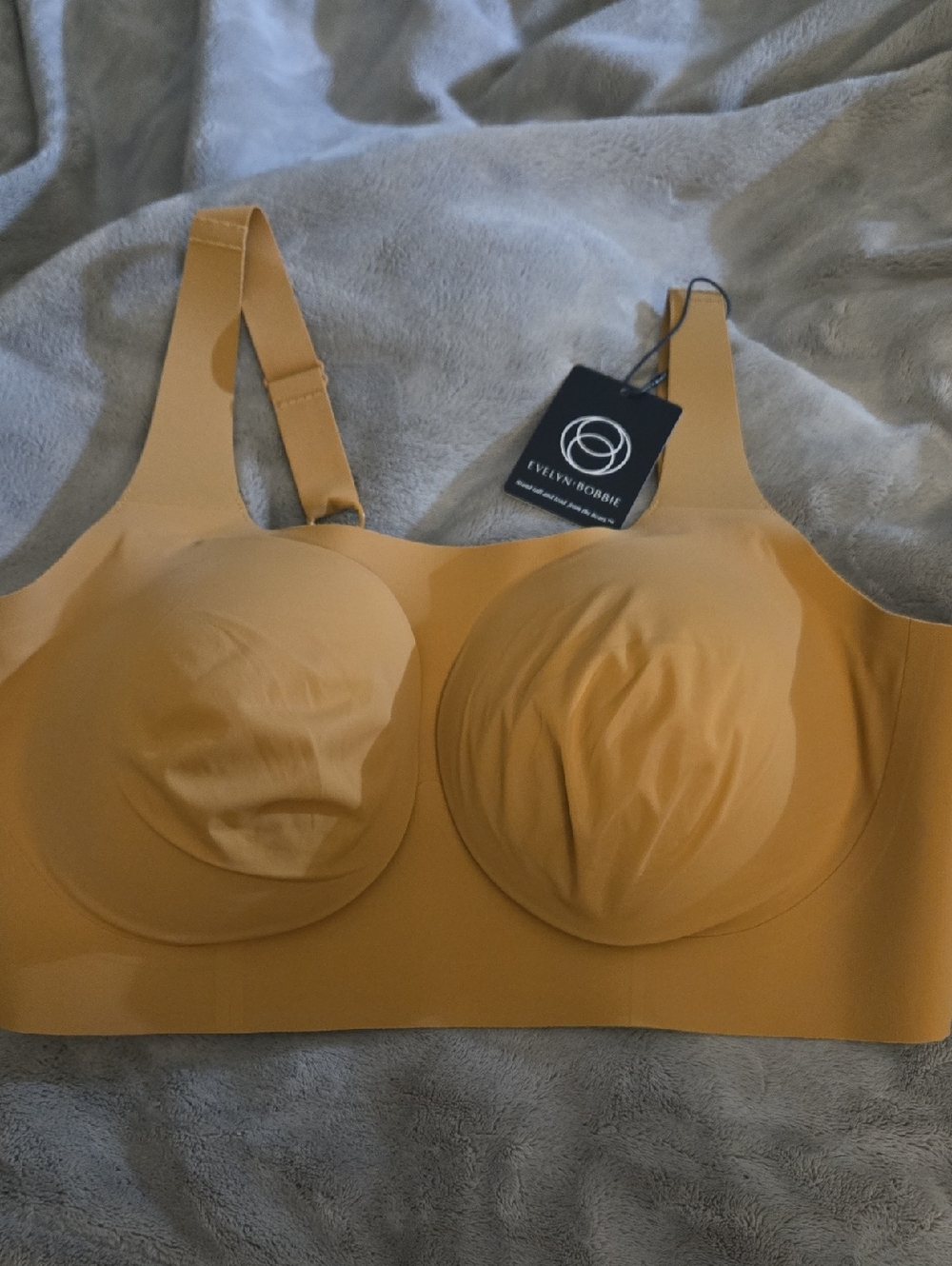 Evelyn & Bobbie Seamless Wireless Bra